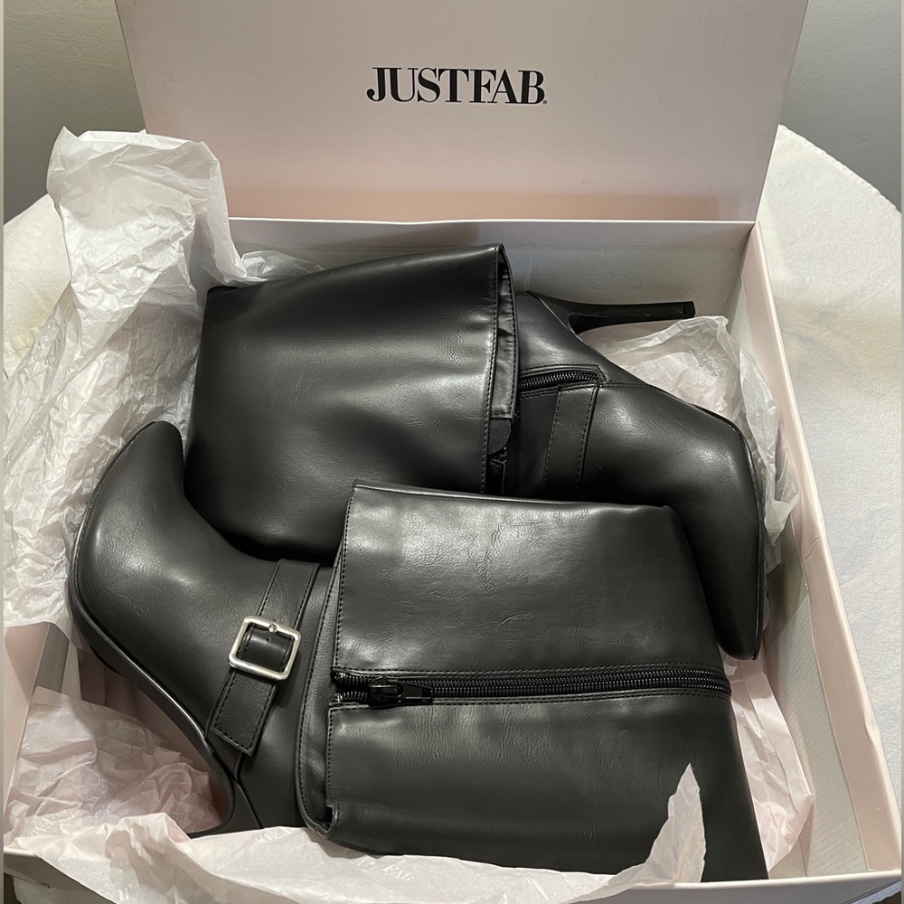 JUSTFAB “Olivia” Black Faux Leather Stiletto 3.75” Heel Boots, Size 8 w/Box
